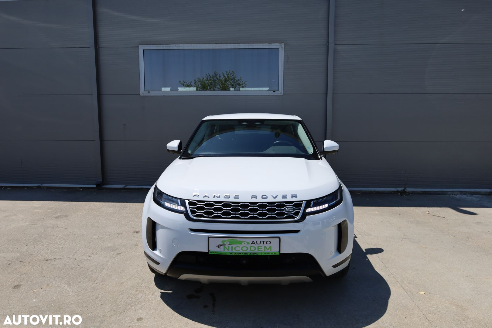 Land Rover Range Rover Evoque - 10