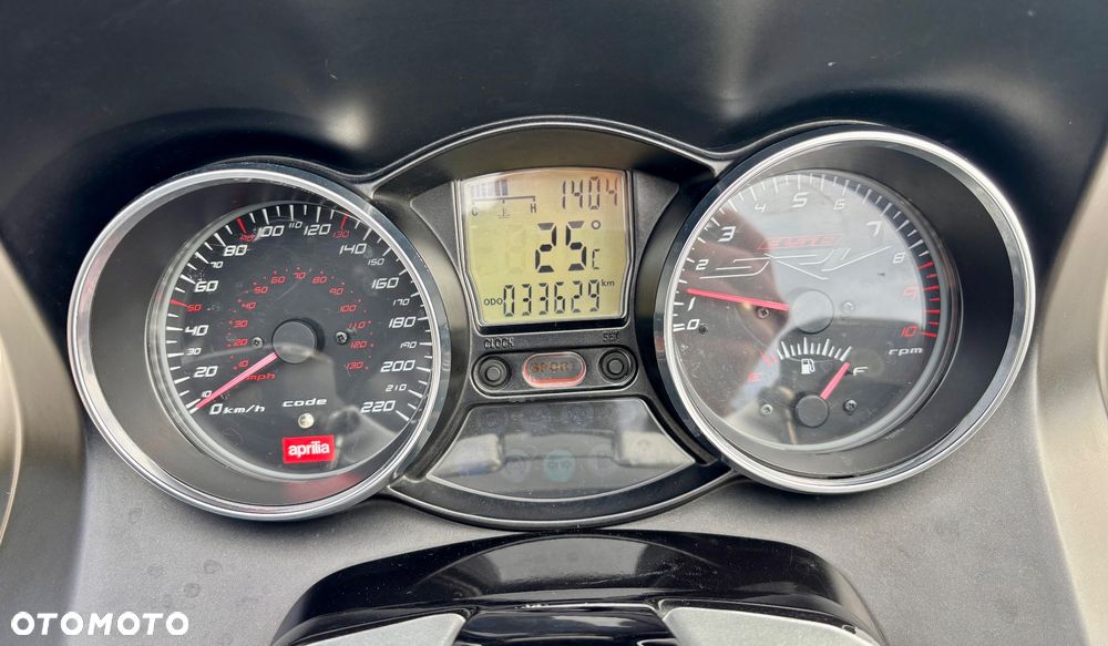 Aprilia SRV 850 - 10