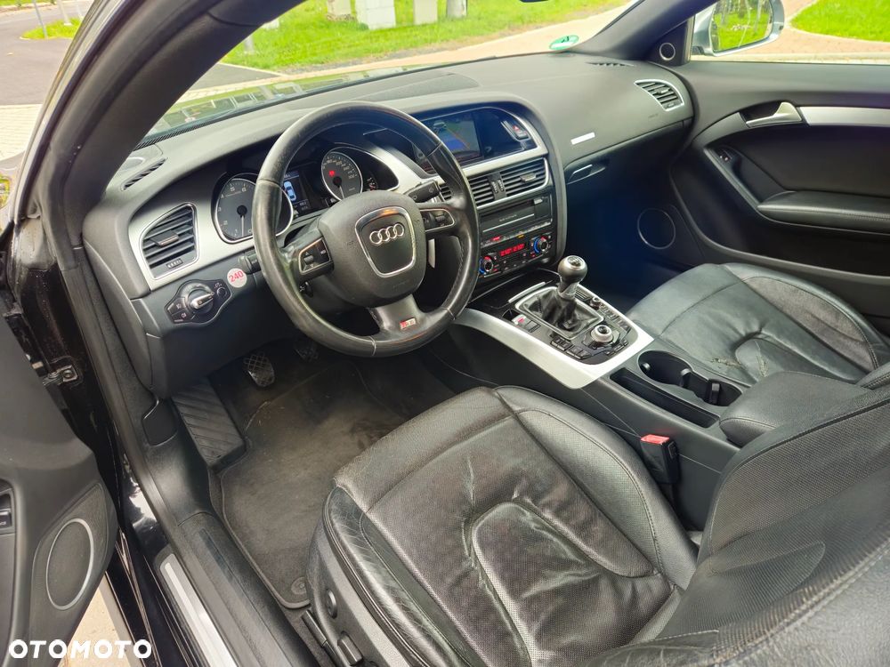 Audi S5 Coupé 4.2 Quattro - 8