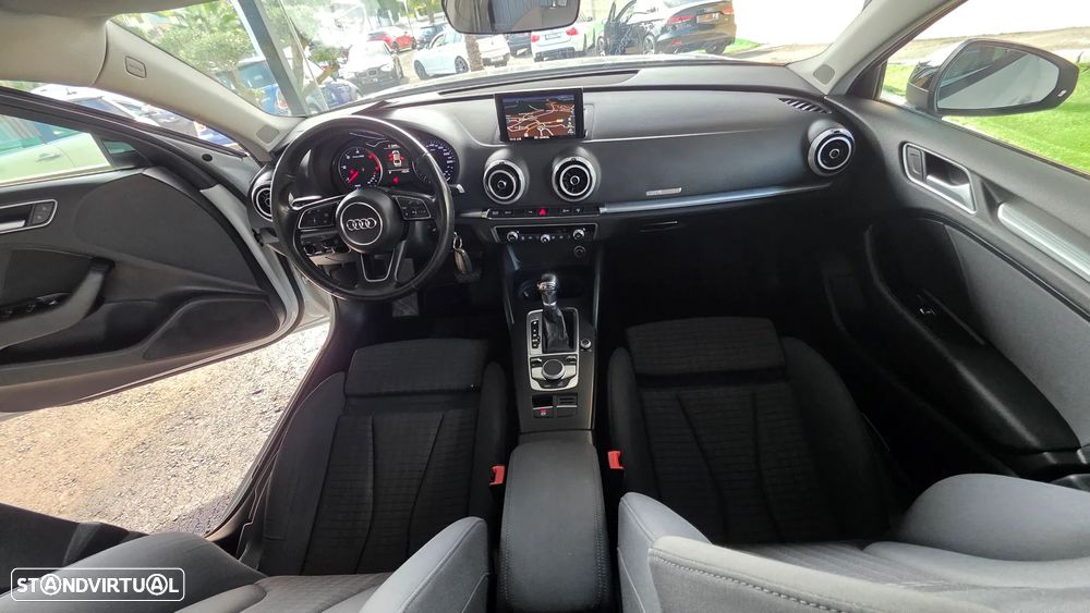 Audi A3 Limousine 1.6 TDI S tronic sport - 25