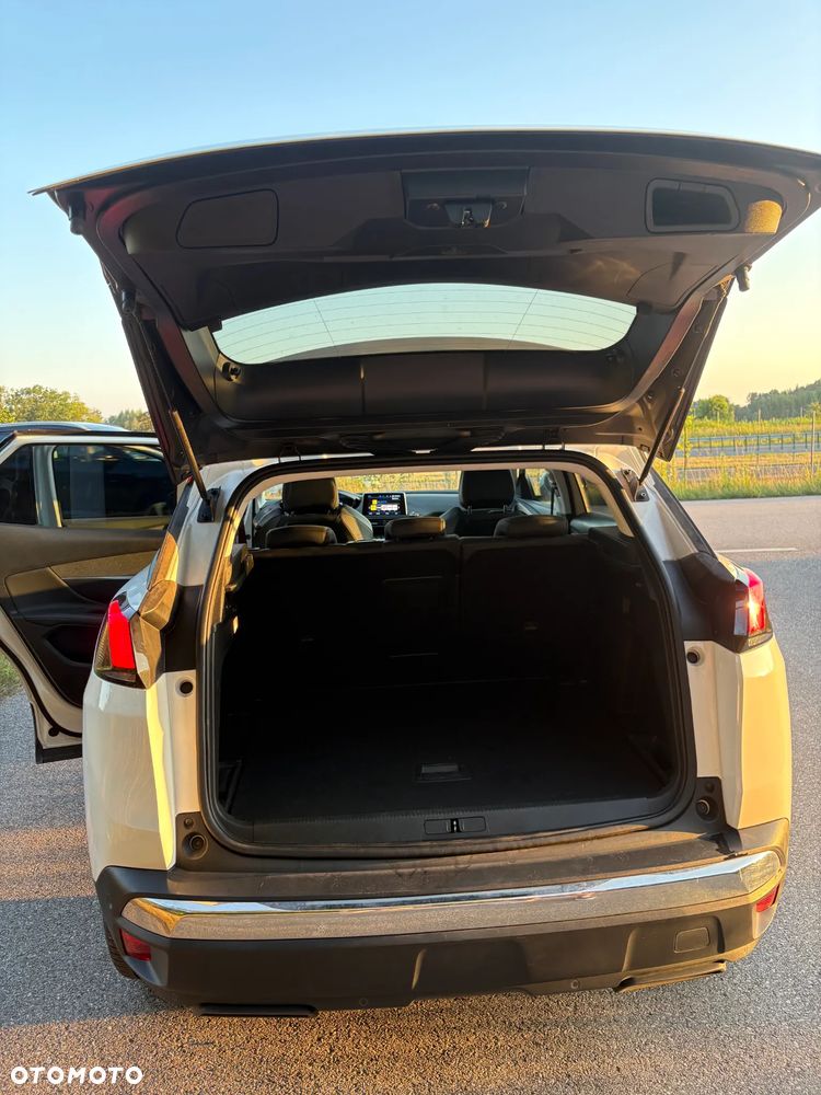 Peugeot 3008 1.6 PureTech GPF Allure S&S EAT8 - 12