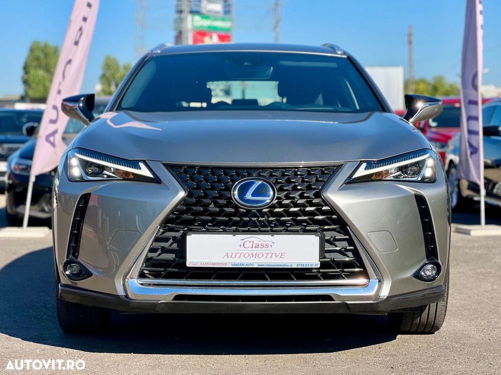 Lexus UX 250h FWD Business - 2