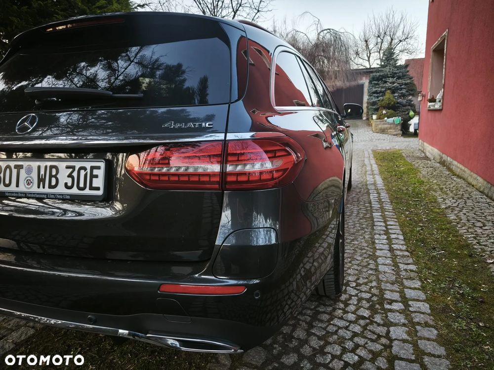 Mercedes-Benz Klasa E - 7