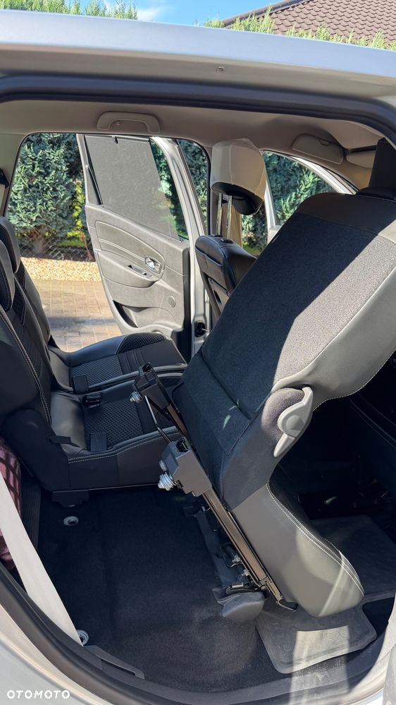 Renault Scenic 1.6 dCi Energy Bose Edition - 18