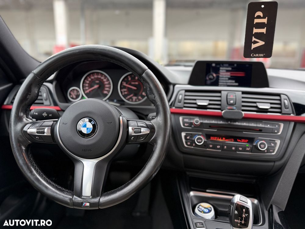 BMW Seria 3 320d Aut. Sport Line - 12