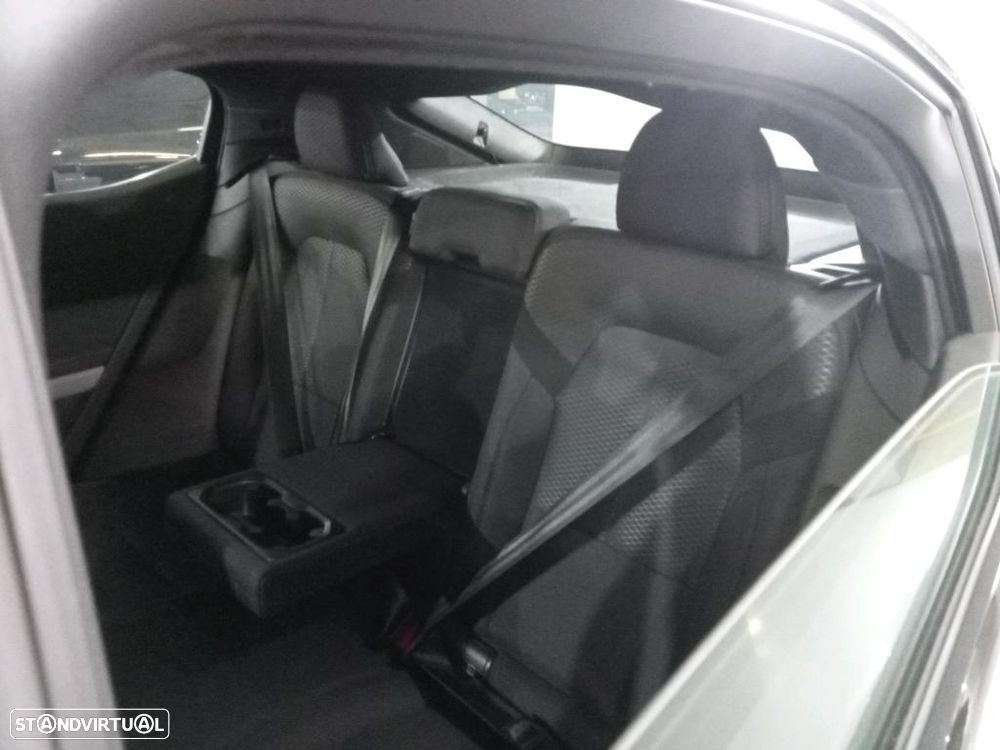Polestar 2 Standard Range 70 kWh - 10