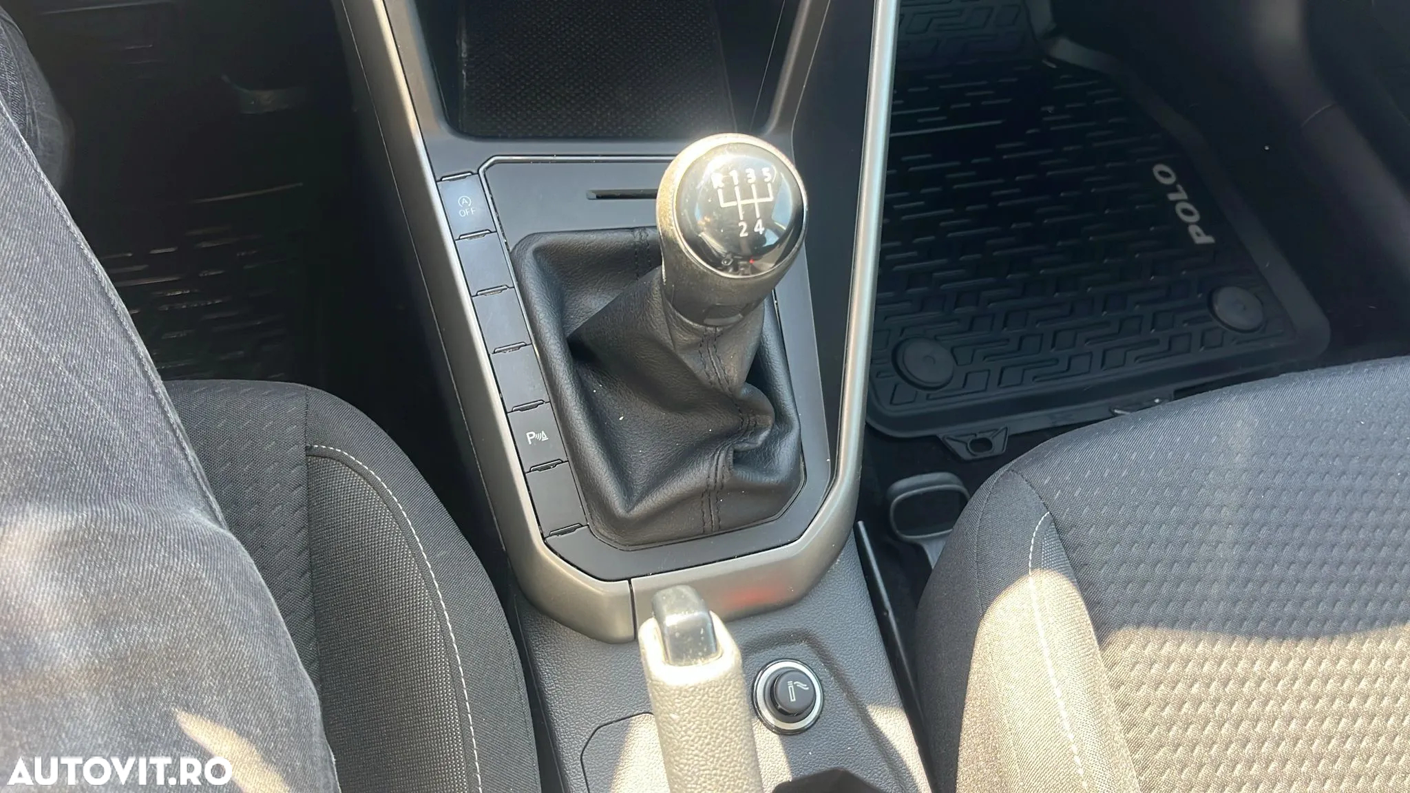 Volkswagen Polo 1.0 TSI Comfortline - 17