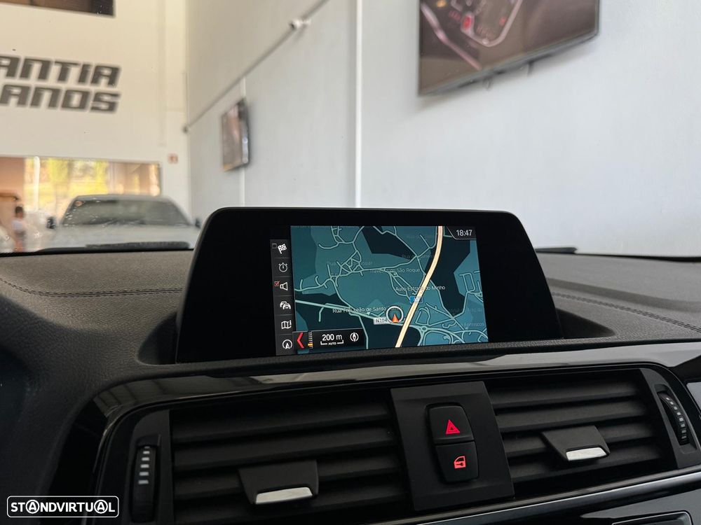 BMW 116 d Pack M - 24