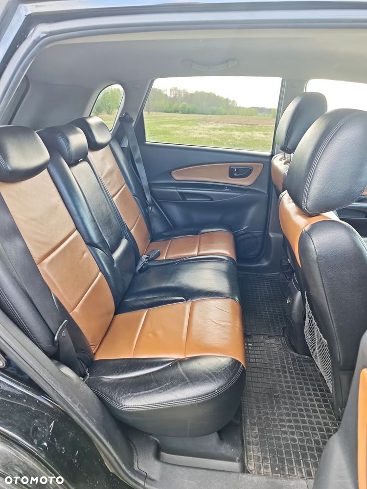 Hyundai Tucson 2.0 Comfort 2WD - 23