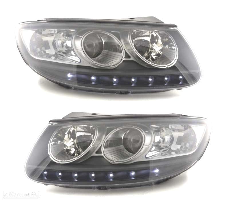 FARÓIS HYUNDAI SANTA FE 06-11 OLHOS DE ANJO LUZ DIURNA FUNDO NEGRO - 1