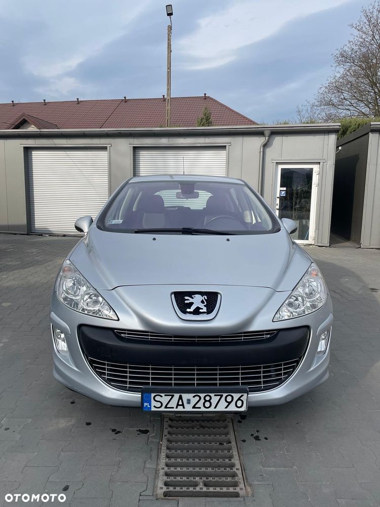 Peugeot 308 1.6 Trendy - 3