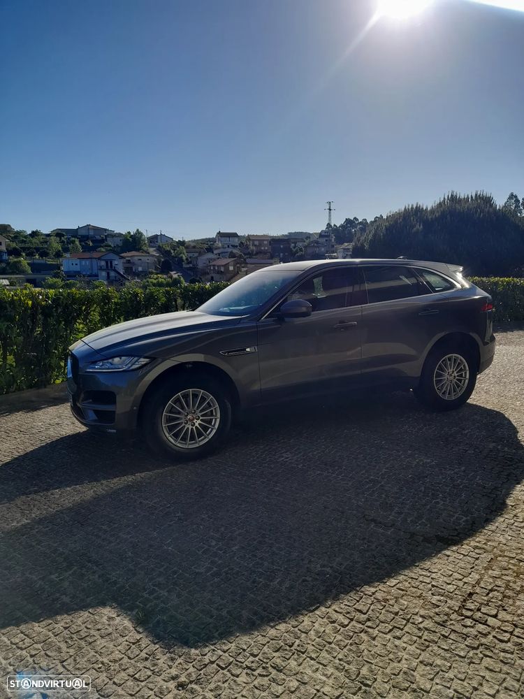 Jaguar F-Pace 2.0 i4D Portfolio - 1