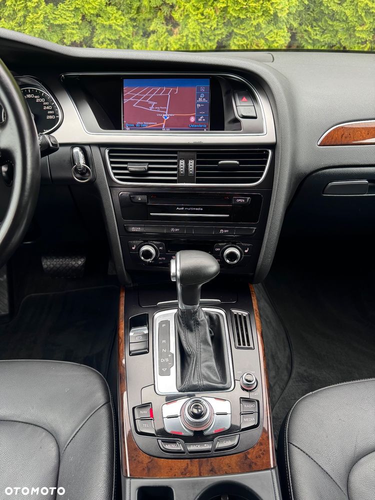 Audi A4 Avant - 4