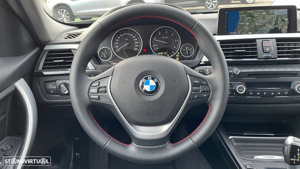 BMW 320 d Auto Line Sport - 10
