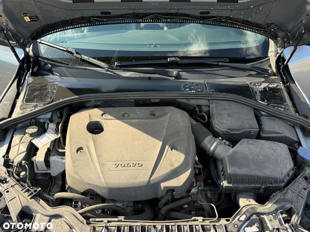 Volvo V60 D2 Drive-E Momentum - 36