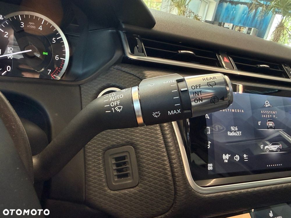 Land Rover Range Rover Velar - 37