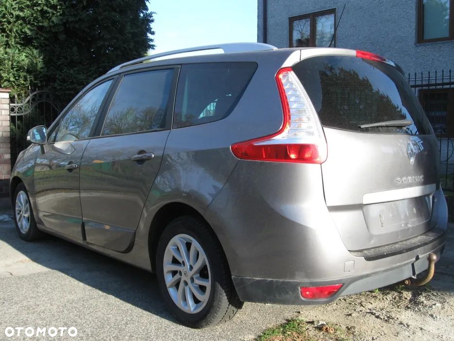 Renault Grand Scenic dCi 110 EDC Dynamique - 2