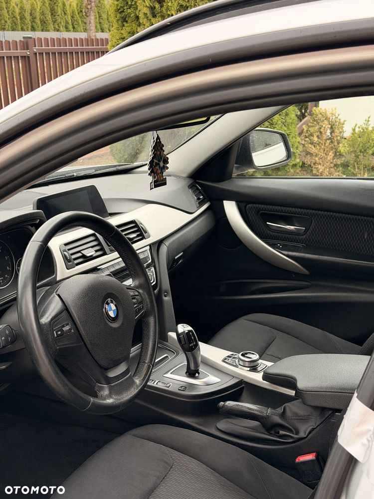 BMW Seria 3 - 4