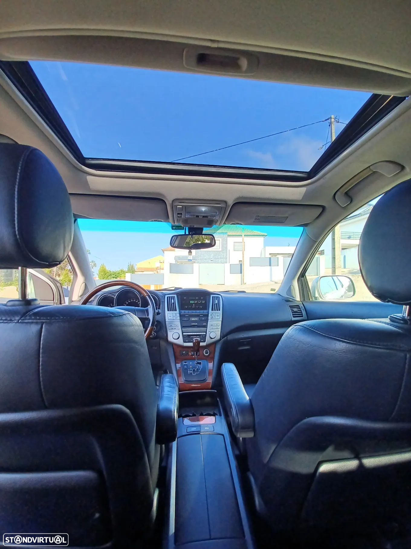 Lexus RX 300 Executive - 11