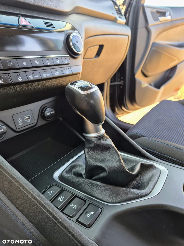 Hyundai Tucson 2.0 CRDI Style 4WD - 12