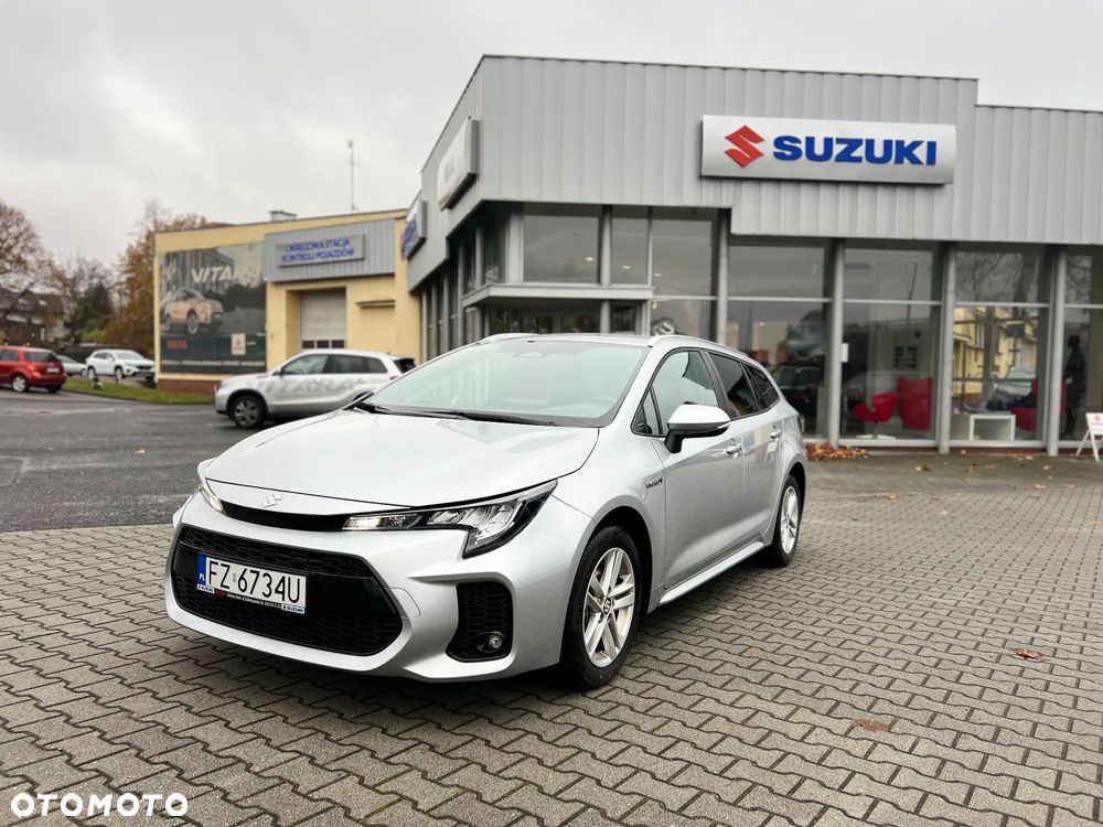 Suzuki Swace 1.8 Hybrid Premium Plus CVT - 1