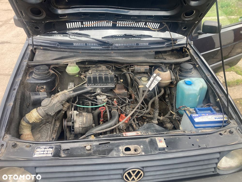 Volkswagen Golf 1.8 CL - 12
