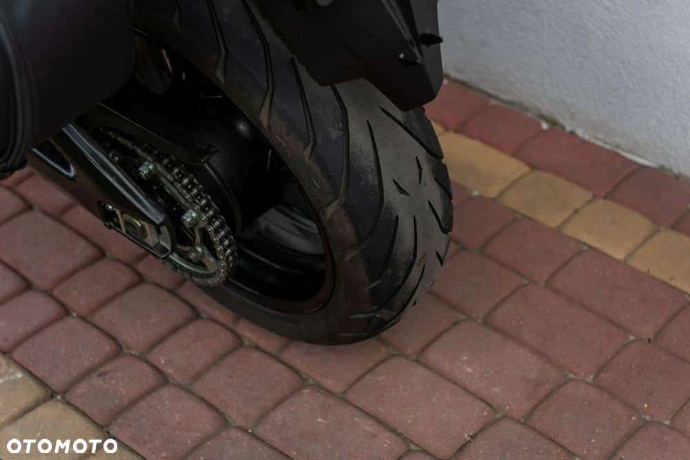 Yamaha FZ - 9