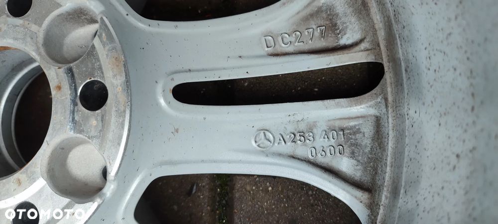 FELGI ALUMINIOWE 5x112 7.5Jx17 CALI ET36 fi 66.6 2534010600 MERCEDES GLC KOMPLET 4 SZTUKI - 7