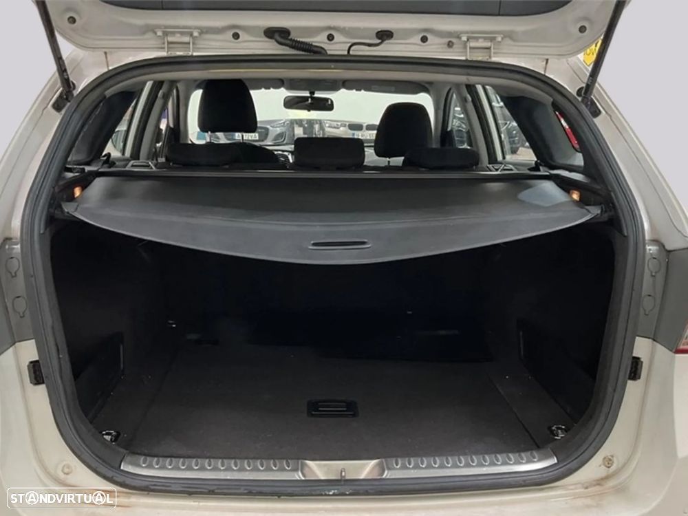 Hyundai i40 SW - 8