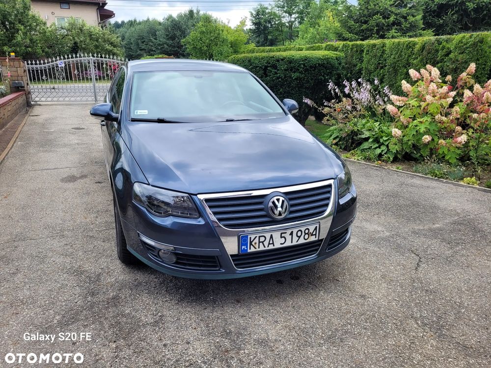 Volkswagen Passat 2.0 TDI Trendline - 2