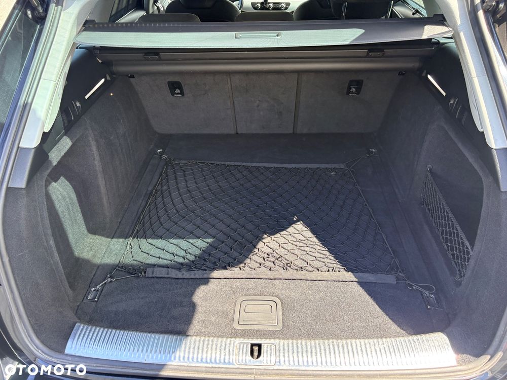 Audi A4 Avant 2.0 TDI S tronic - 5