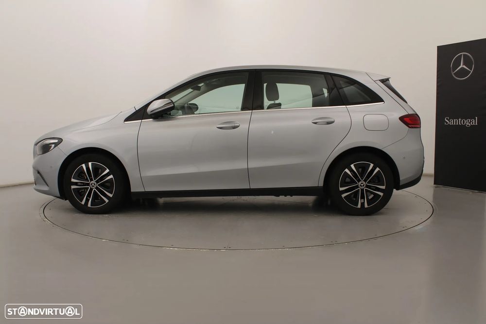 Mercedes-Benz B 250 e - 12