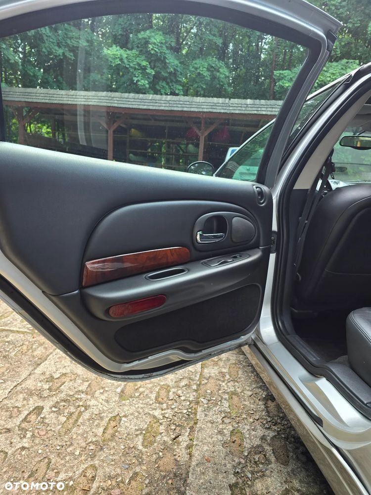 Chrysler 300M - 20