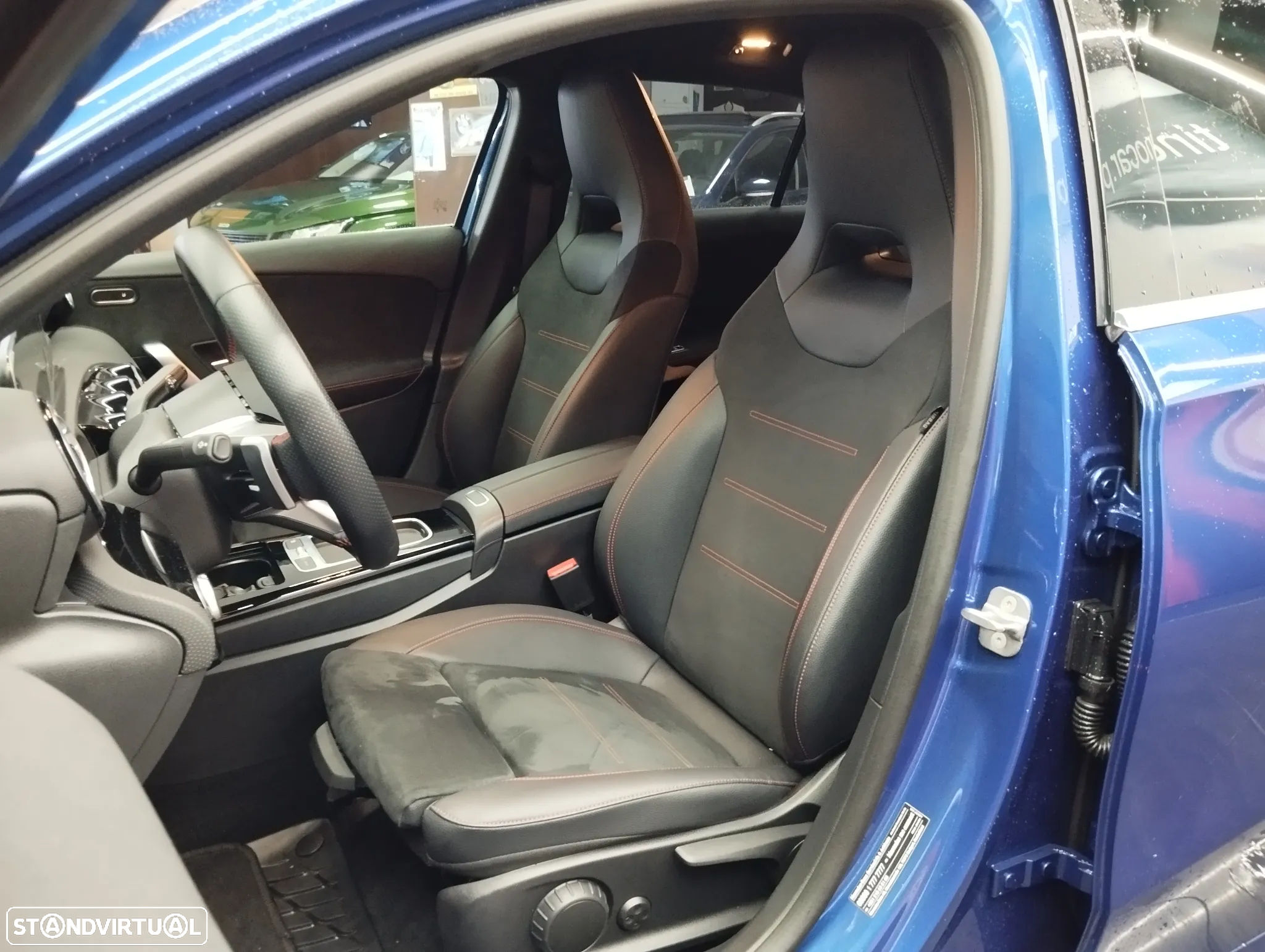 Mercedes-Benz A 180 d 8G-DCT AMG Line - 19