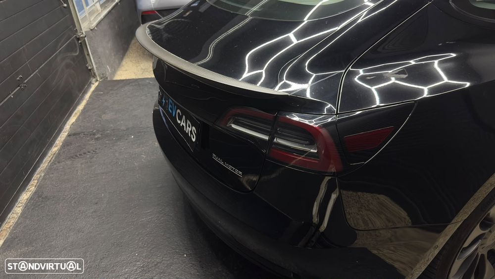 Tesla Model 3 Performance Dual Motor AWD - 18