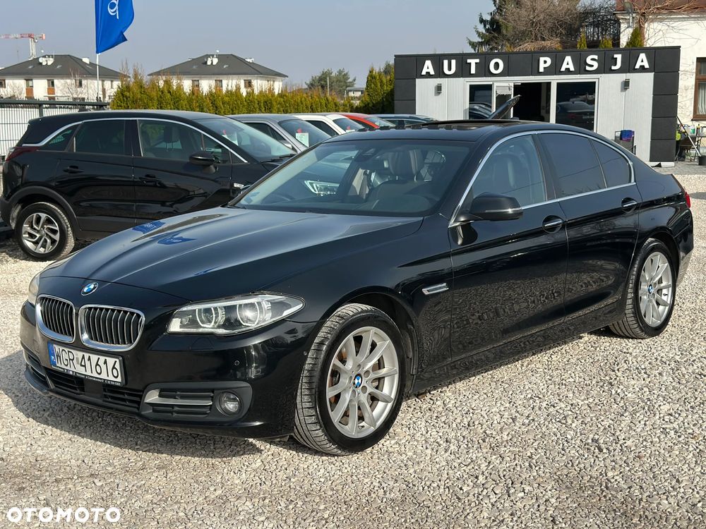 BMW Seria 5 530d xDrive Luxury Line - 1