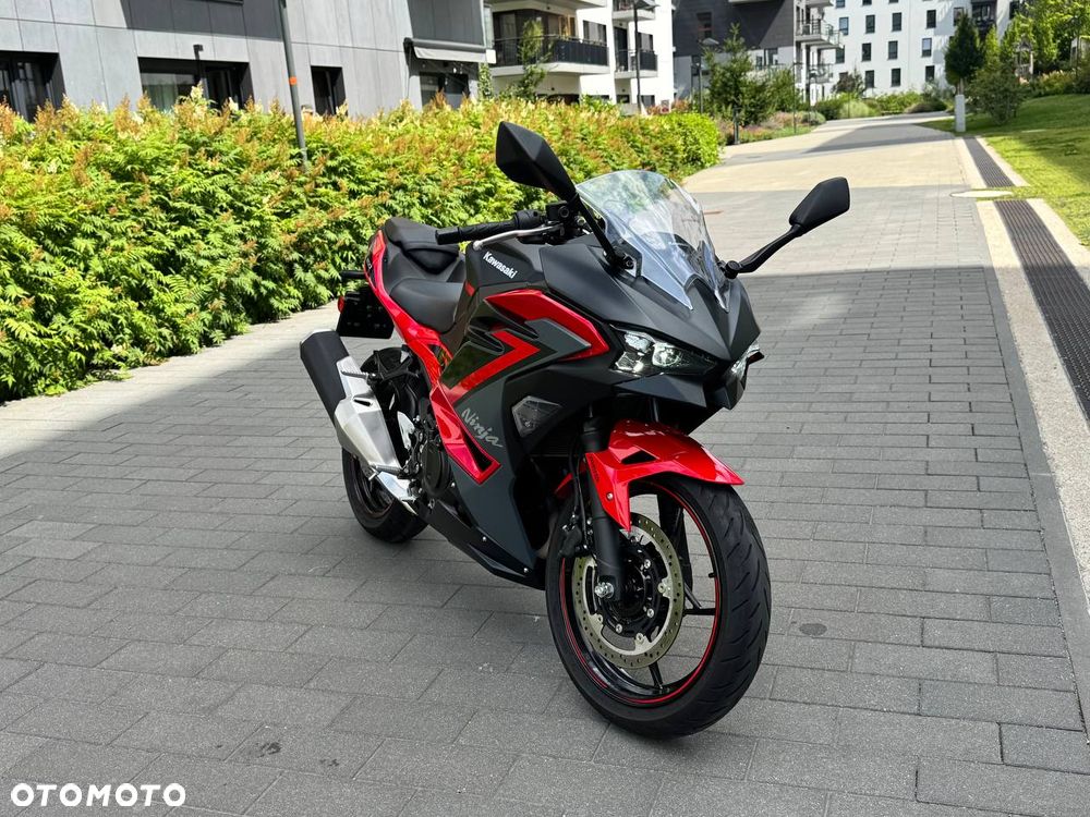 Kawasaki Ninja 500 - 1
