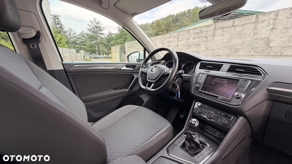Volkswagen Tiguan 2.0 TDI SCR Elegance - 31