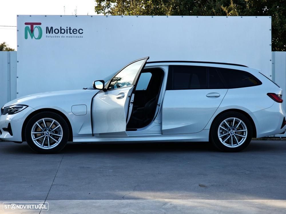 BMW 320 e Touring Line Sport Auto - 10