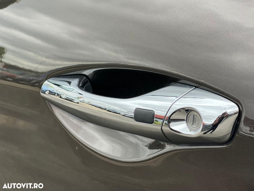 Hyundai Santa Fe 2.2 CRDi 4WD 8AT Luxury - 24