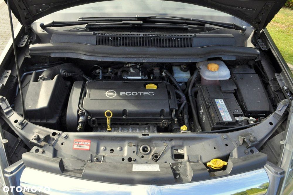 Opel Zafira - 40