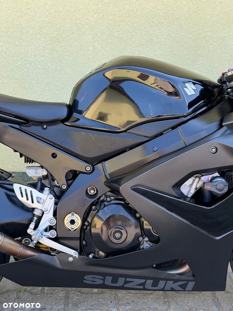 Suzuki GSX-R - 8