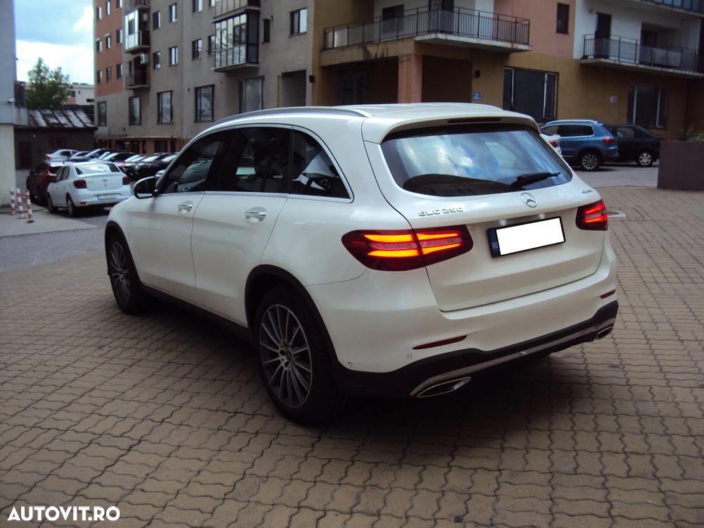 Mercedes-Benz GLC 250 4MATIC - 3