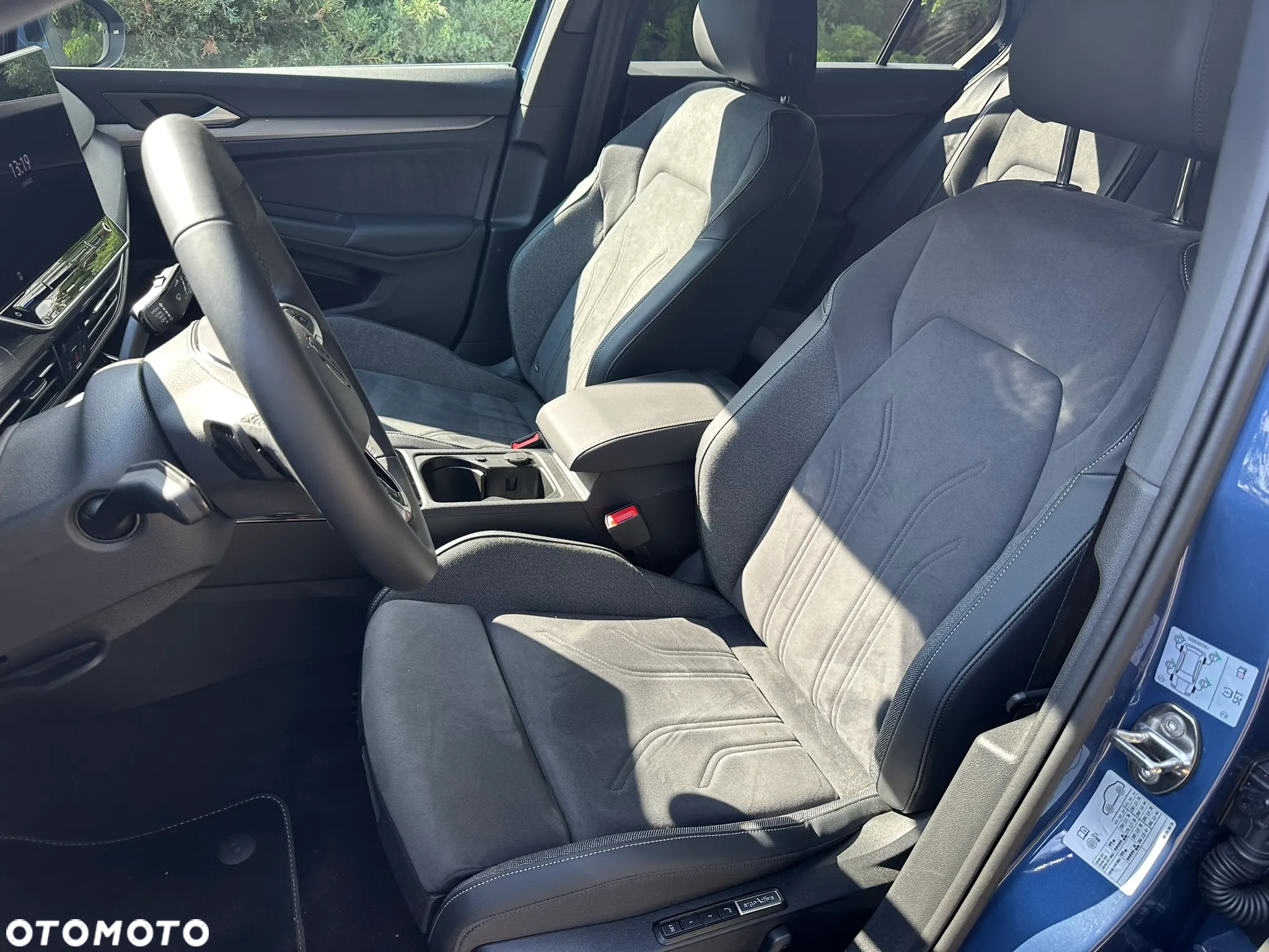 Volkswagen Golf VIII 1.5 TSI EHybrid PHEV Edition 50 DSG - 18