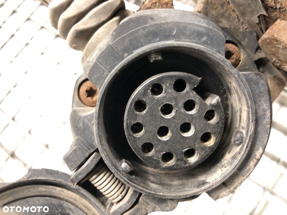 HAK HOLOWNICZY  PEUGEOT 308 SW II (LC_, LJ_, LR_, LX_, L4_) 2014 - 2021 1.6 BlueHDi 120 88 kW [120 - 7