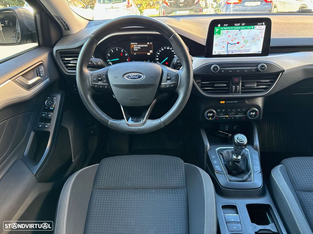 Ford Focus SW 1.0 EcoBoost Business - 10