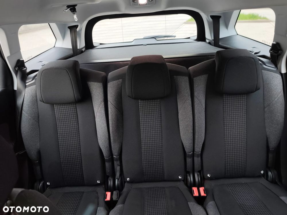 Peugeot 5008 2.0 BlueHDi Active 7os - 17