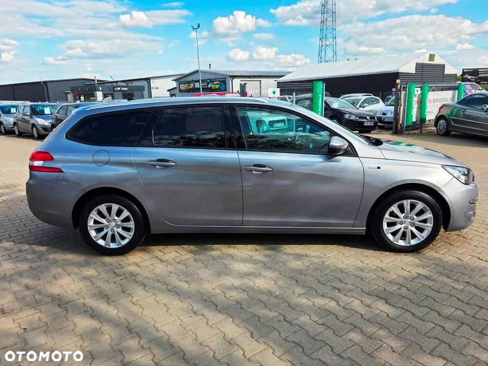Peugeot 308 1.6 e-HDi Allure S&S - 6