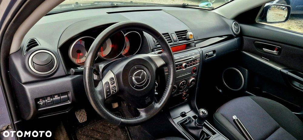 Mazda 3 1.6 16V Exclusive - 21