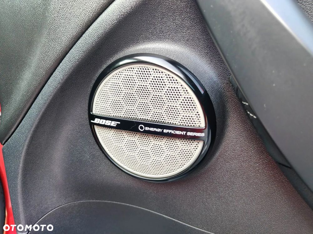 Renault Megane ENERGY dCi 130 BOSE EDITION - 34